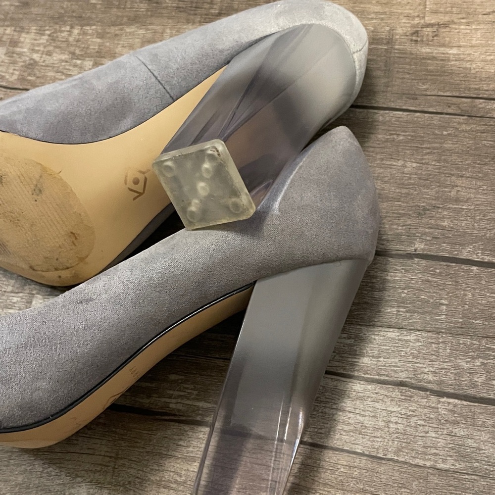 Katy Perry Collections Elegant Gray Heels - Picture 3 of 7